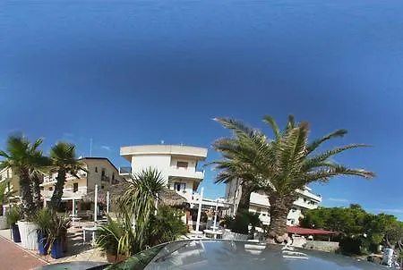 Апартаменты Frontemare Azzurra *